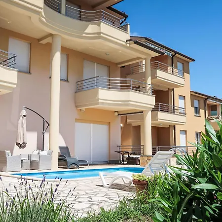 公寓 Orhideja Und Magnolia-5 By Interhome 拉巴克